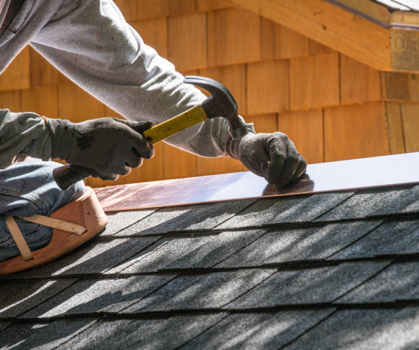 Best Shingle Roofing Installation  in Oconto Falls, WI